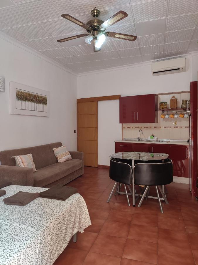 Sunny Holiday Studio Málaga Eksteriør billede